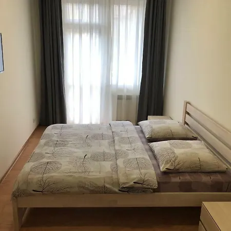 Gil On Bogomolca 22, New Lejlighed Uzjhorod