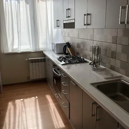 Apartamento Gil On Bogomolca 22, New Úzhgorod